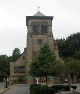 First Parish Church of Plymouth (wikipedia.com)