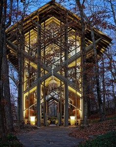 (photo from Thorncrown Chapel website)