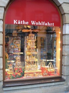 Kathe Wohlfahrt (wikipedia.com)