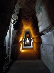 Cave of the Sibyl (wikipedia.com)